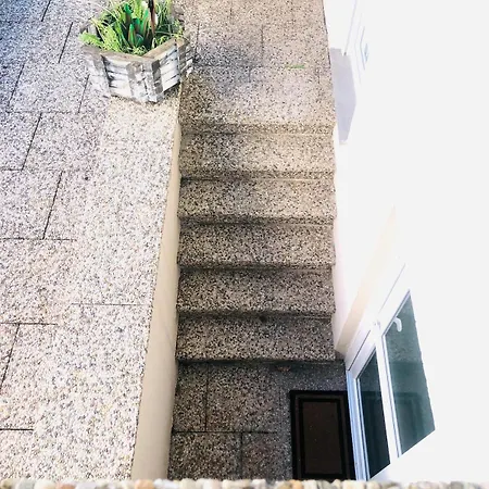 Feldmann Apartment *