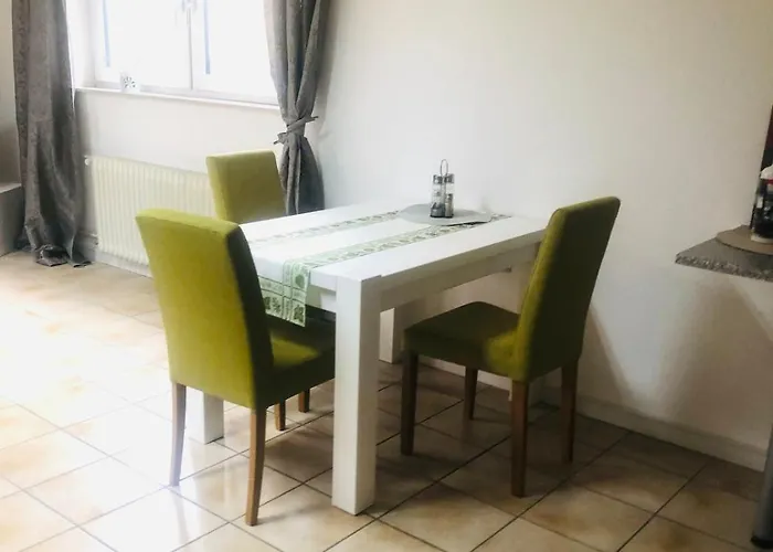 Feldmann * Freckenfeld